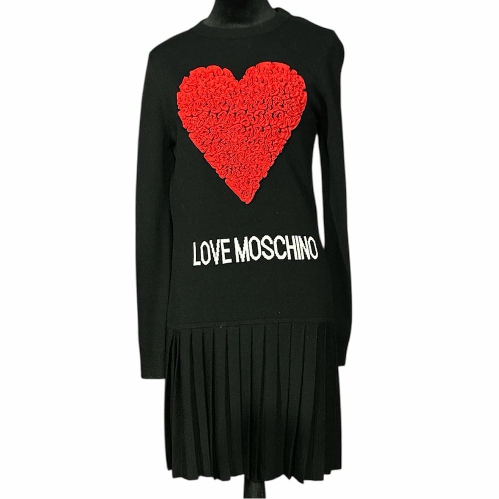 Love Moschino Black Dress with Vibrant Red Heart - Picture 7 of 10